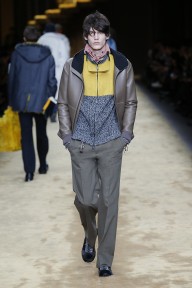 Look 24
