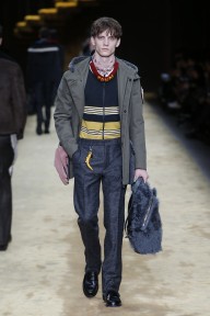 Look 31