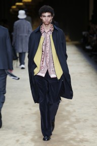 Look 37
