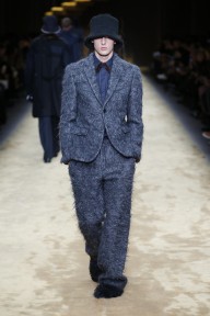 Look 43