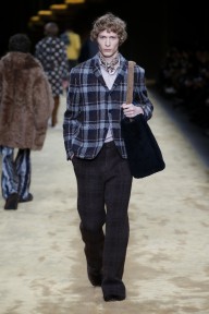Look 8