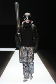 Look 10