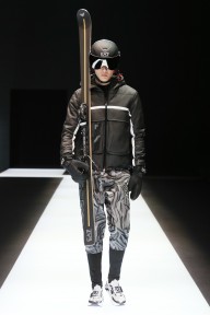 Look 12