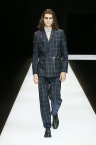 Look 18