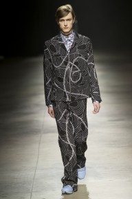 Look 9