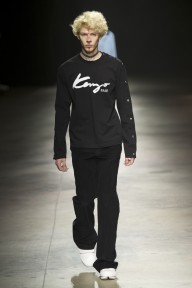 Look 10