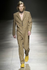 Look 28