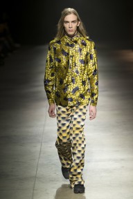 Look 37