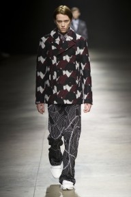 Look 12
