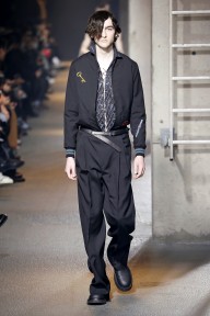 Look 12