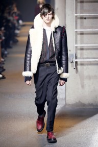 Look 15