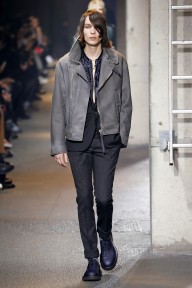 Look 25