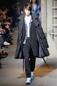 Look 32