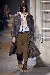Look 46