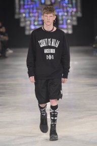 Look 10