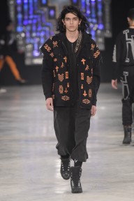 Look 13