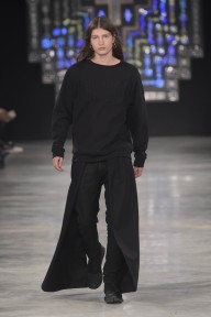 Look 25