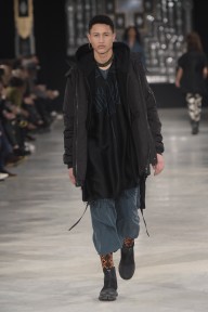 Look 28