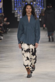 Look 29