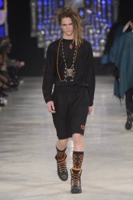 Look 35