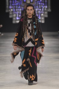 Look 44