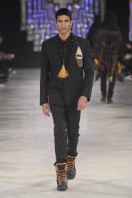 Look 48