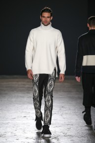 Look 14