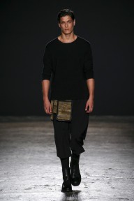 Look 3