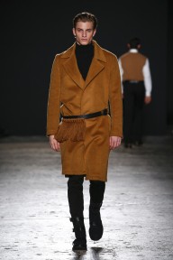 Look 30