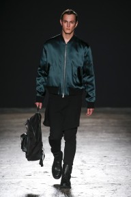 Look 38
