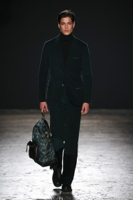 Look 40