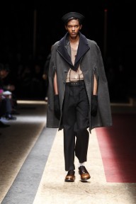 Look 10