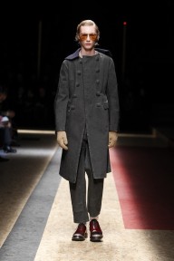 Look 11