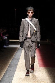 Look 18