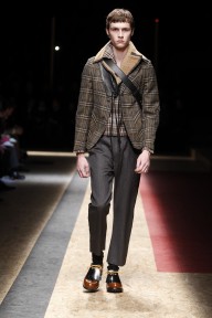 Look 25