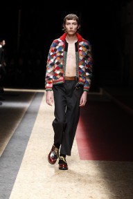 Look 28