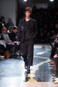 Look 28