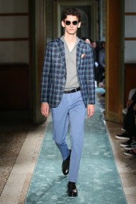 Look 1