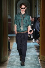 Look 12