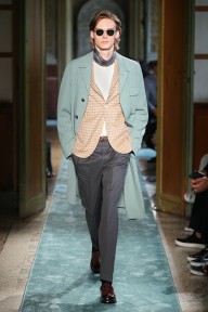 Look 23