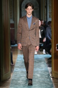 Look 30