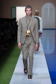 Look 27