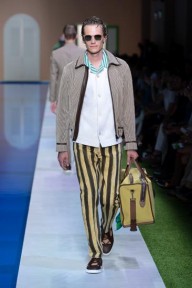 Look 28