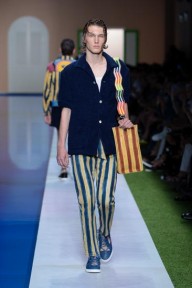 Look 32