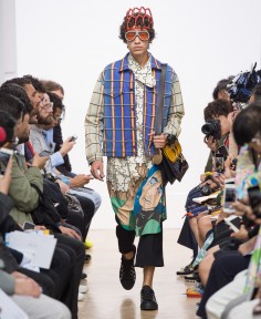 Look 17