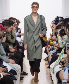 Look 3