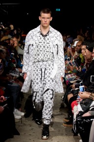 Look 1