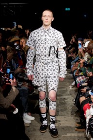 Look 3