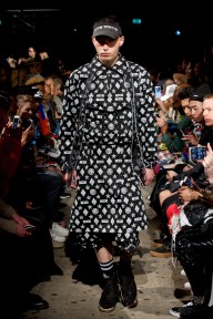 Look 9