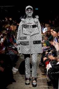 Look 13
